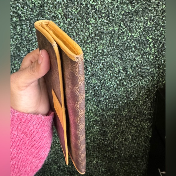 Celine wallet pre-loved - Picture 6 of 14